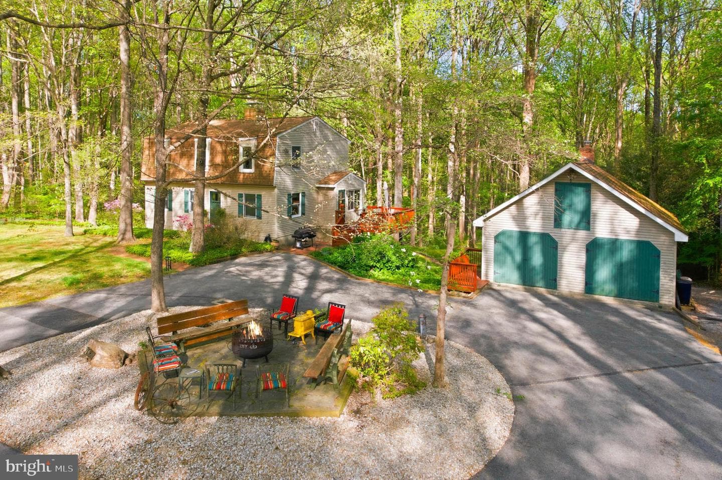 7049 Mink Hollow Road photo 5
