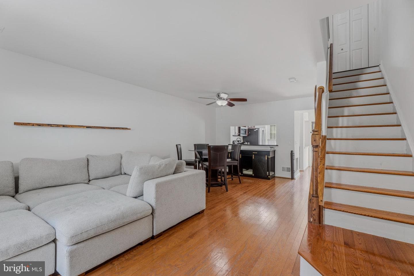 9611 Stirling Bridge Drive photo 12
