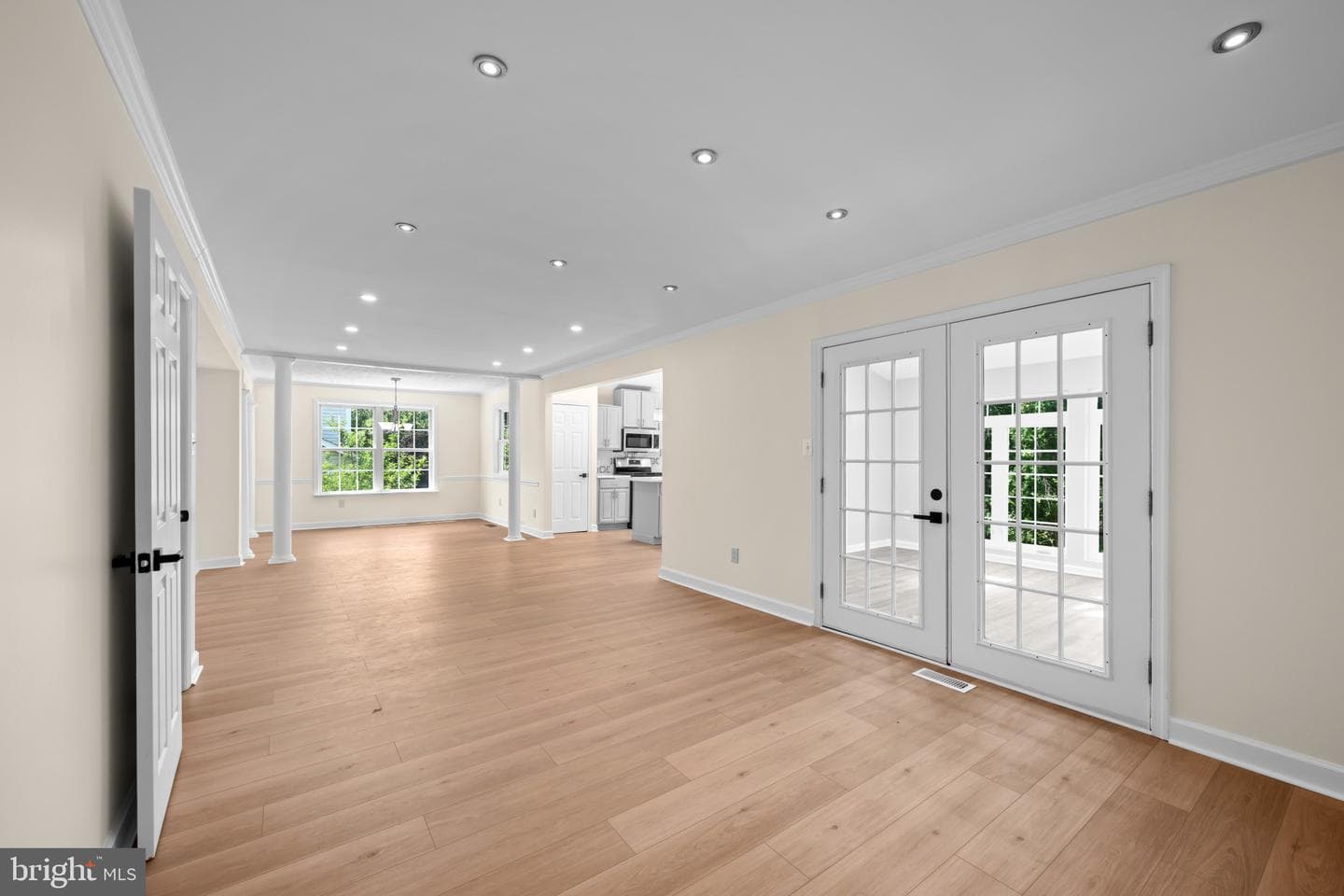 10904 Kathleen Court photo 18