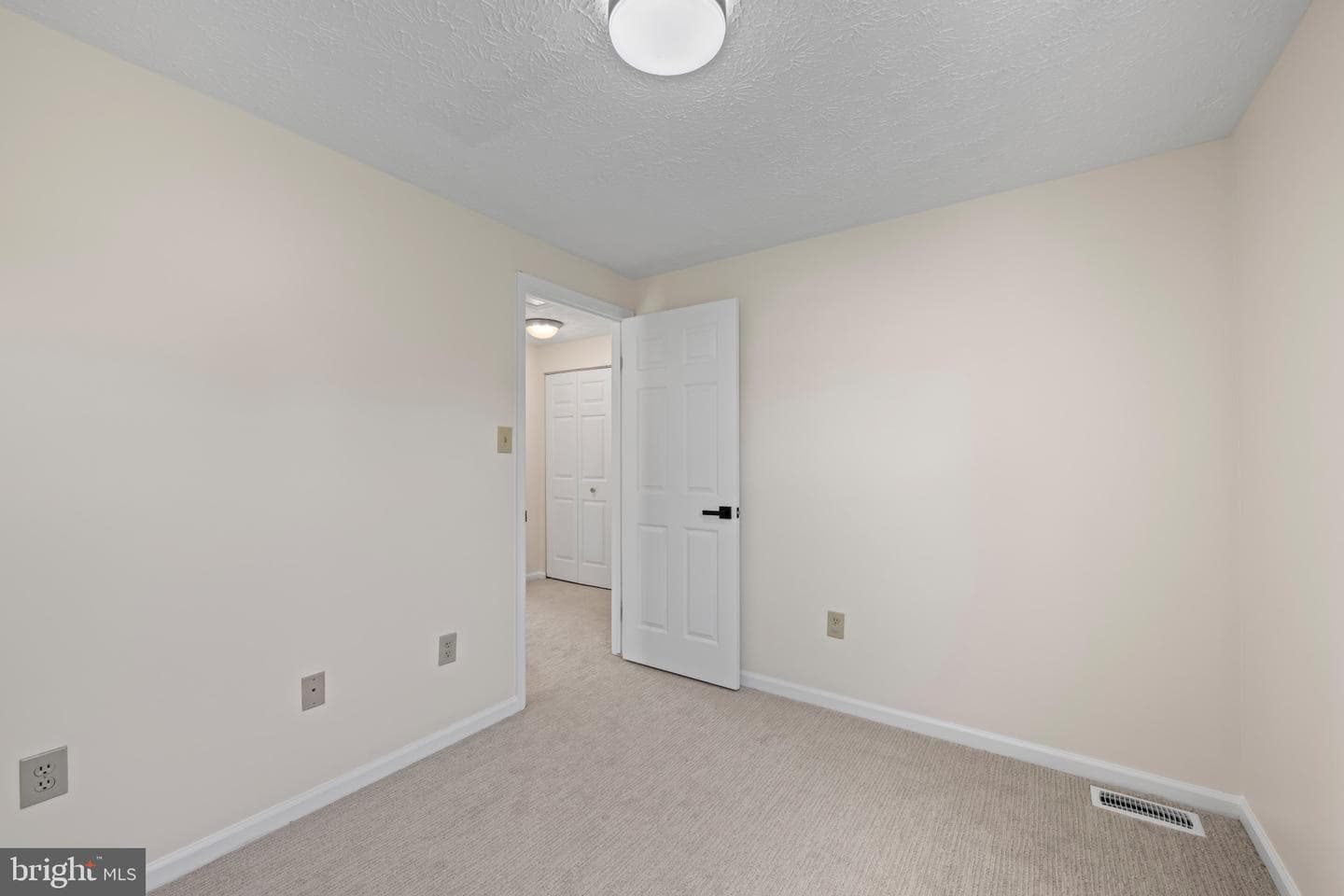 10904 Kathleen Court photo 41
