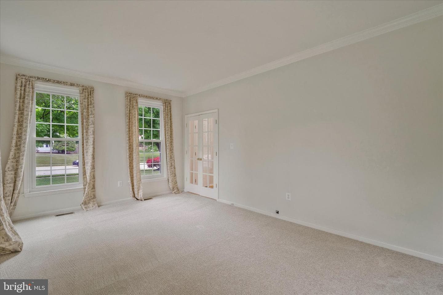 8285 Glenmar Road photo 5
