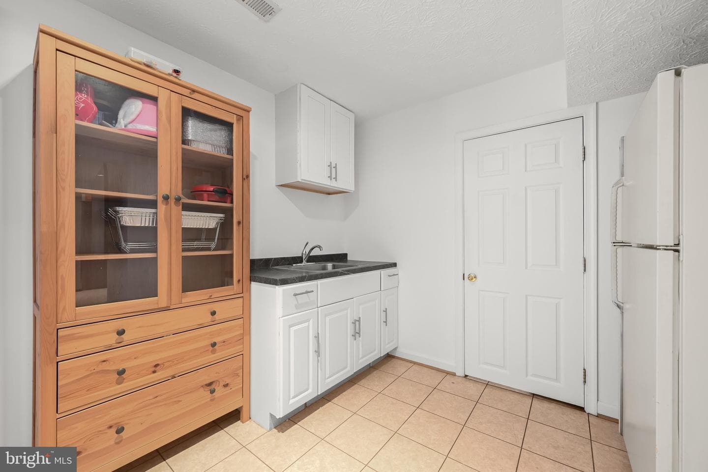 6584 Huntshire Drive photo 29