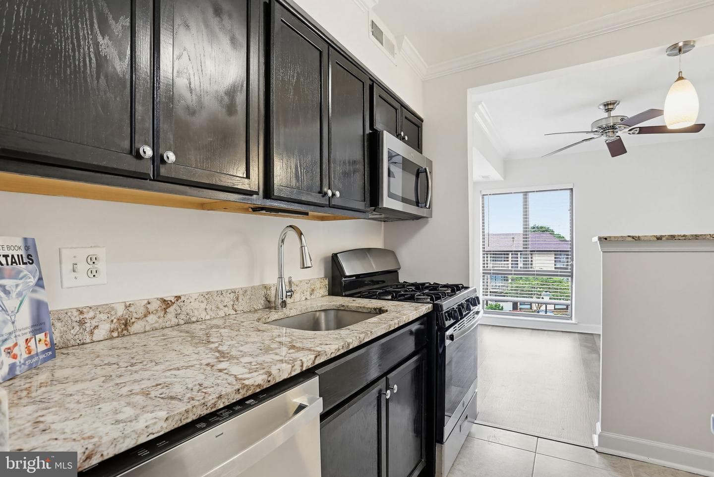 6081 Majors Ln photo 13