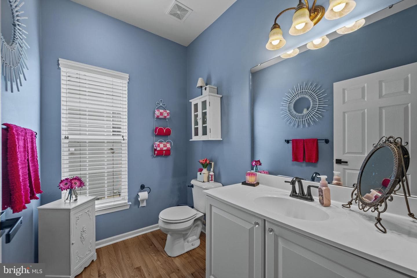 5110 Dawns Way photo 8