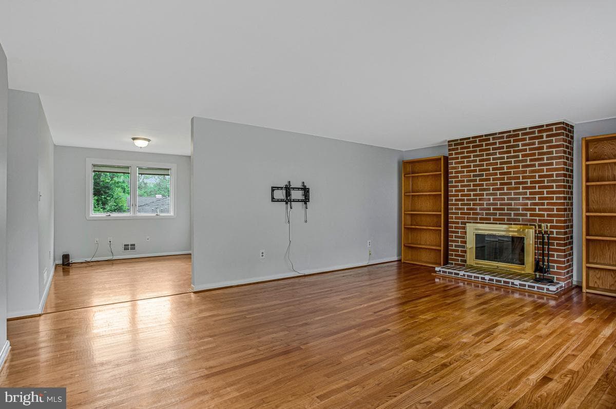 6721 Pine Drive photo 7