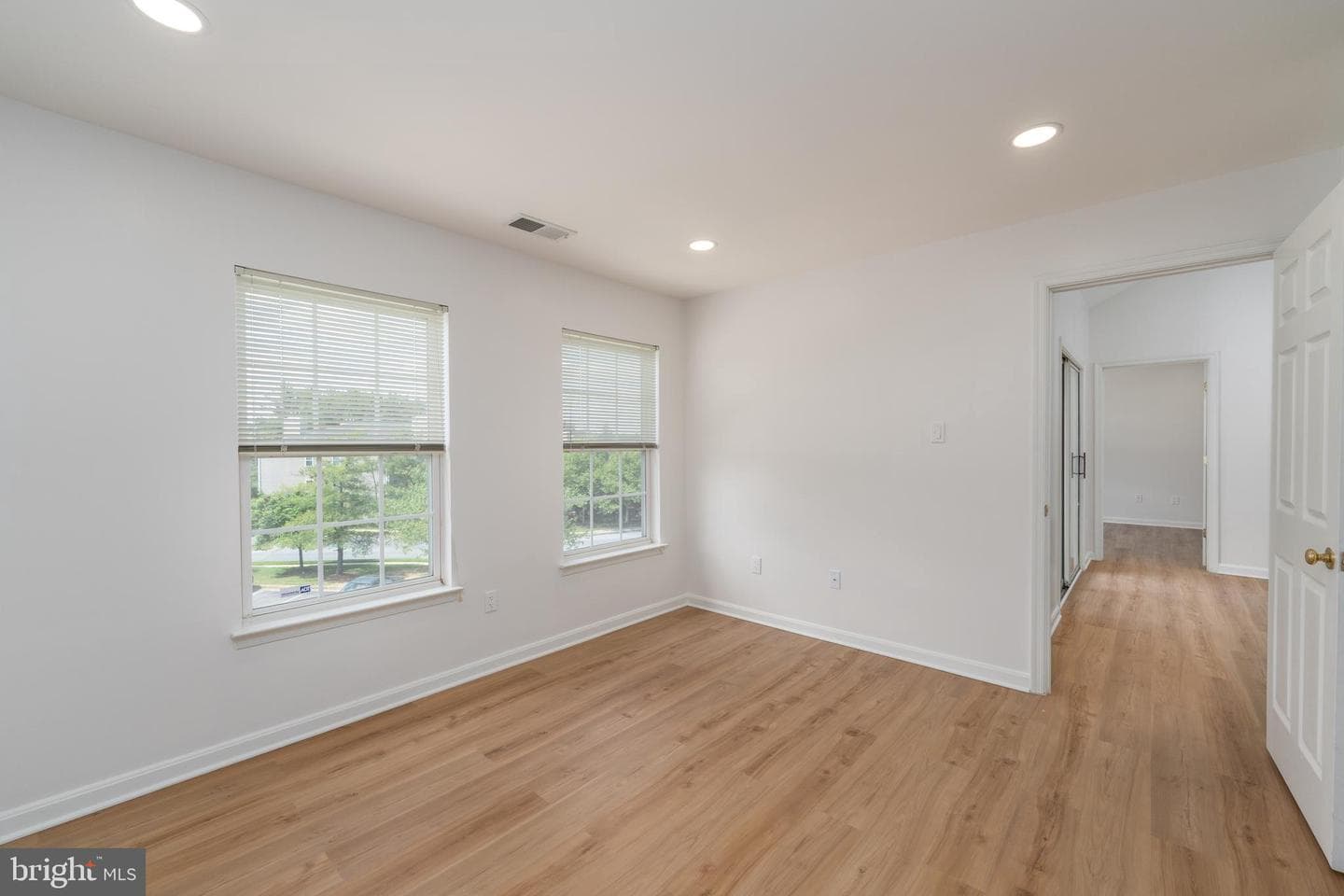 9060 Gracious End Court #301 photo 15