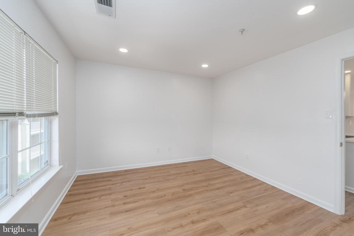 9060 Gracious End Court #301 photo 9