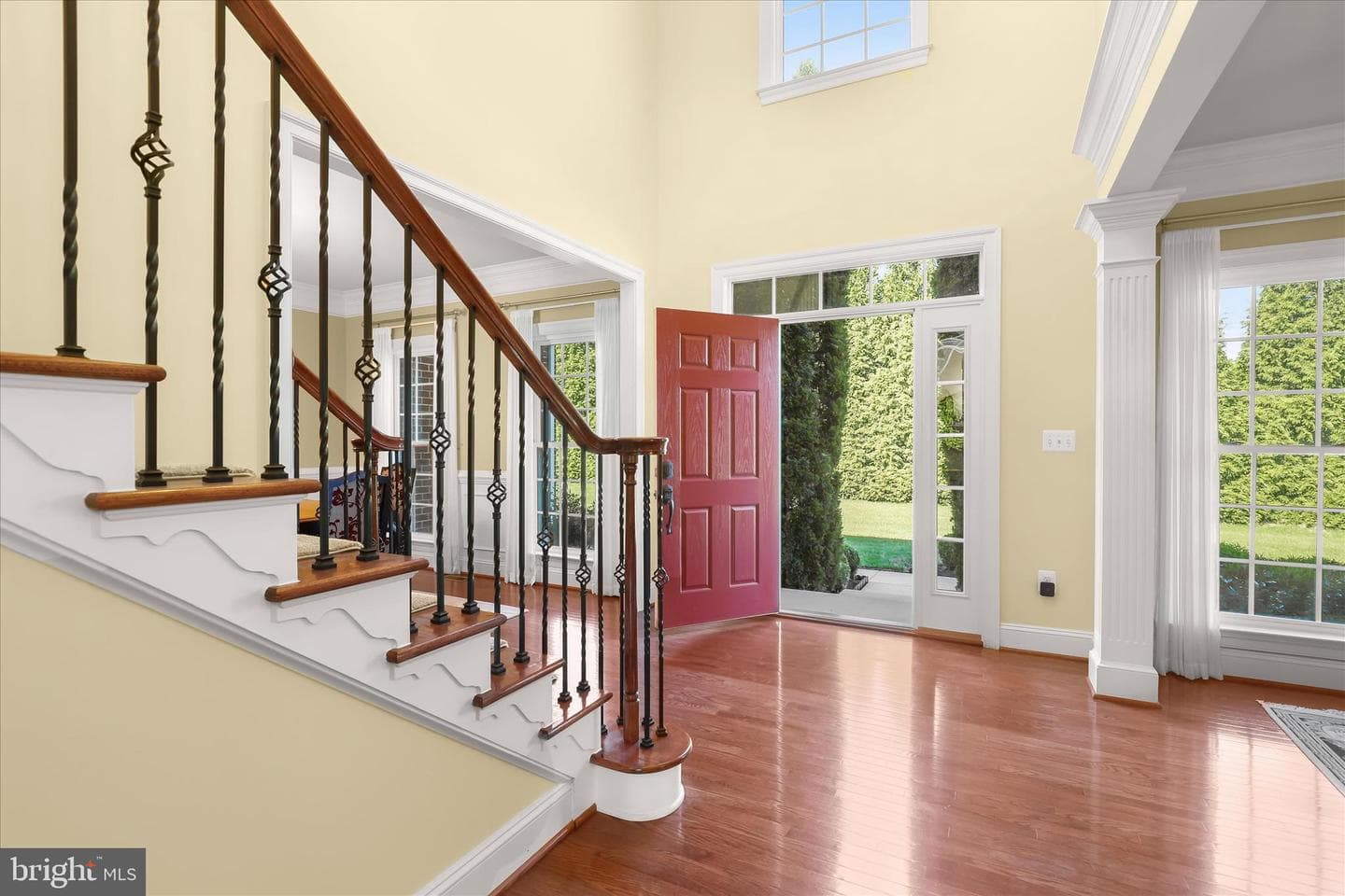 14935 Michele Drive photo 3