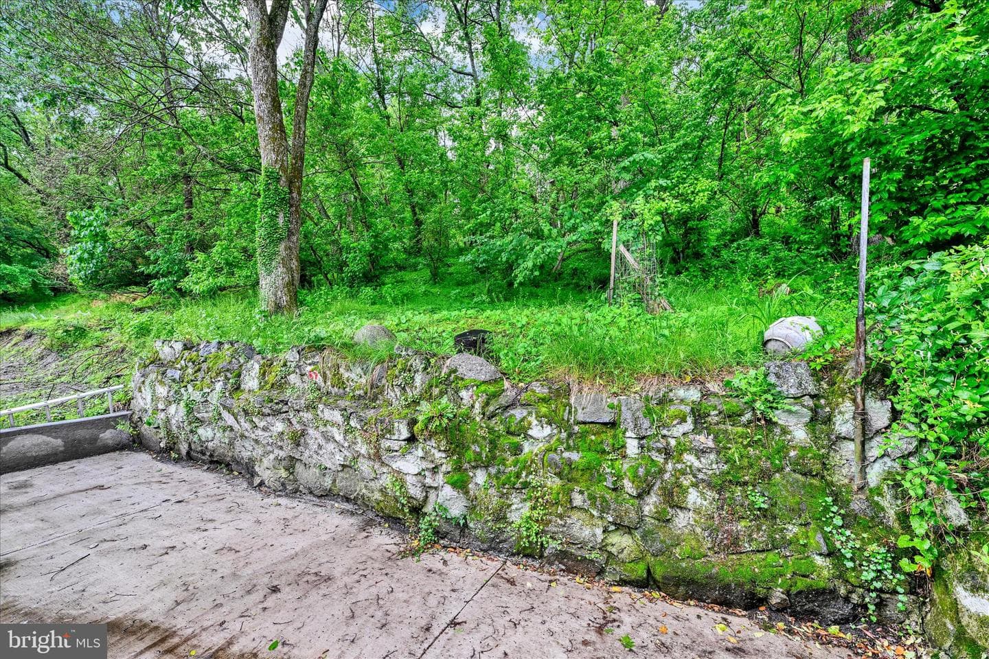 8511 Frederick Road photo 29