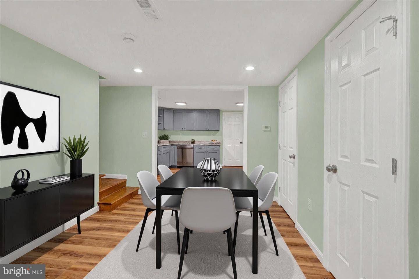 8511 Frederick Road photo 4
