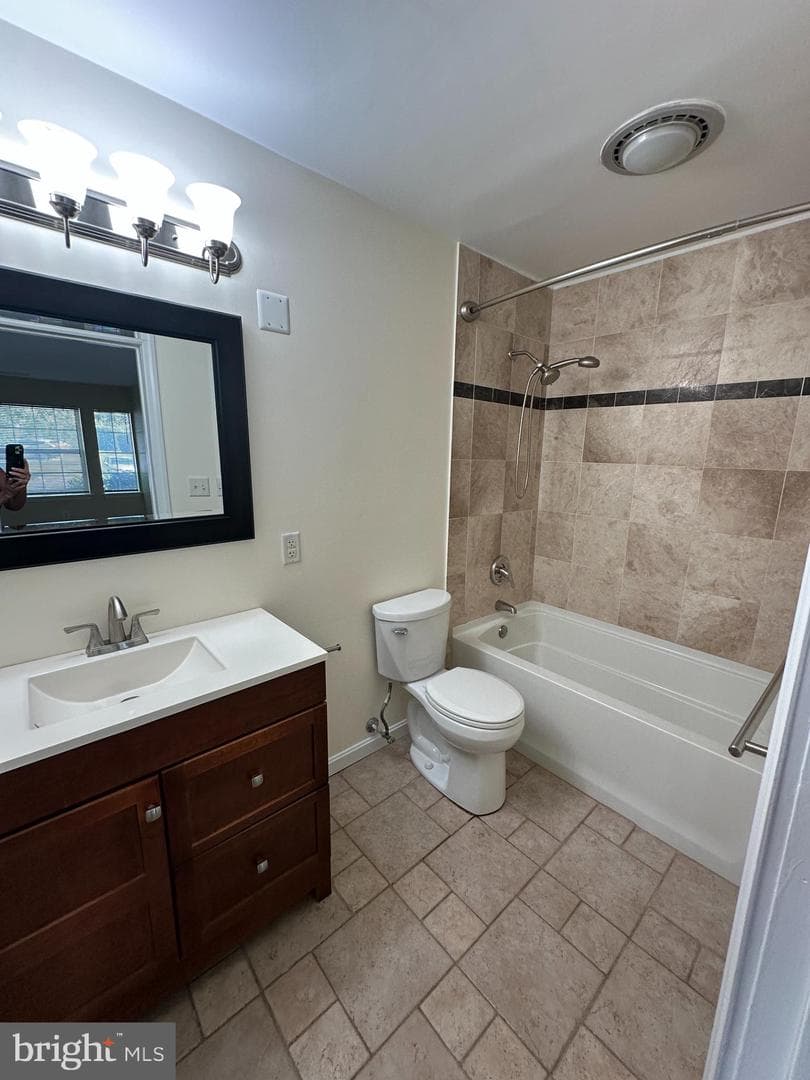 8378 Montgomery Run Road #a photo 17