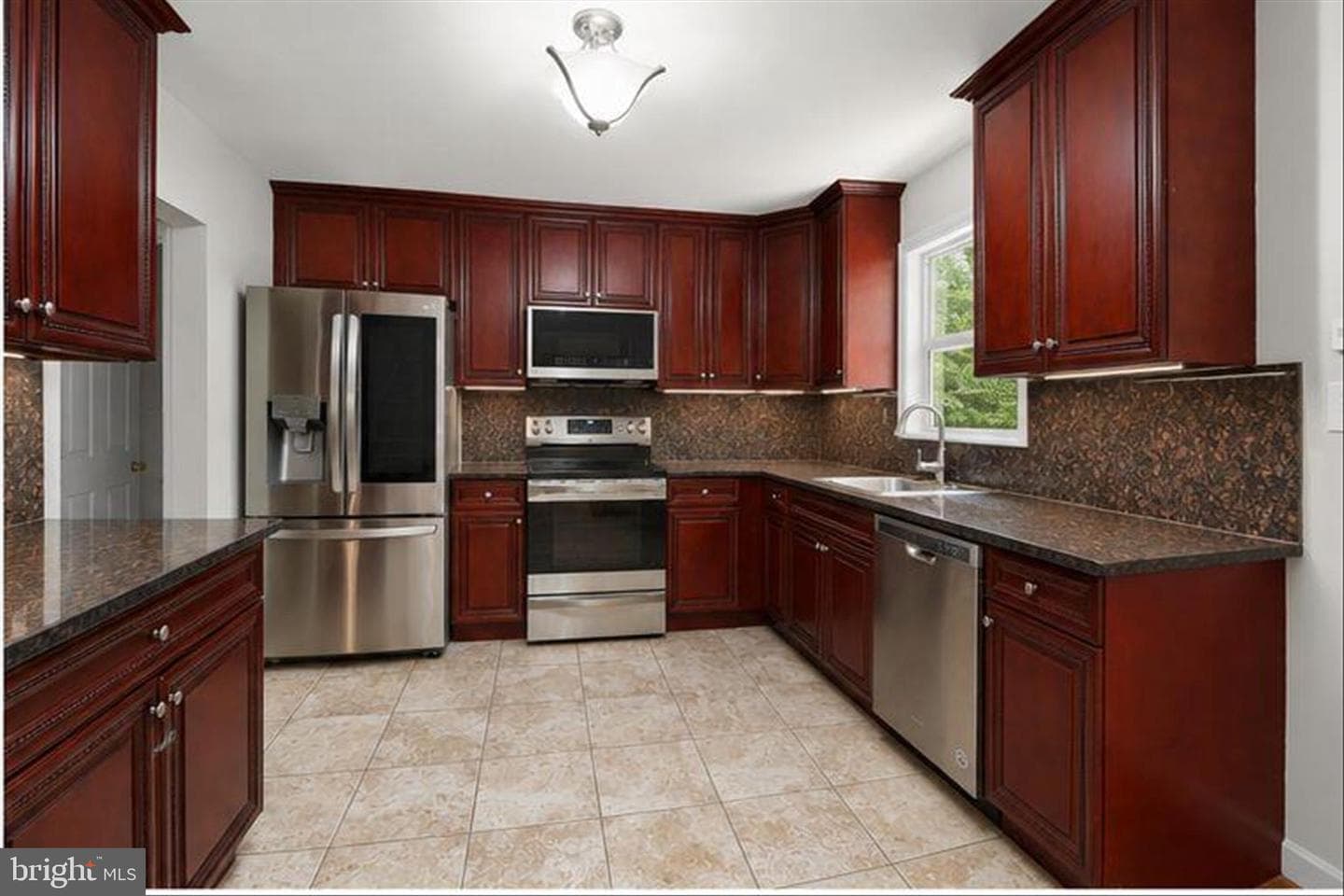 6469 Lawyers Hill Road photo 5