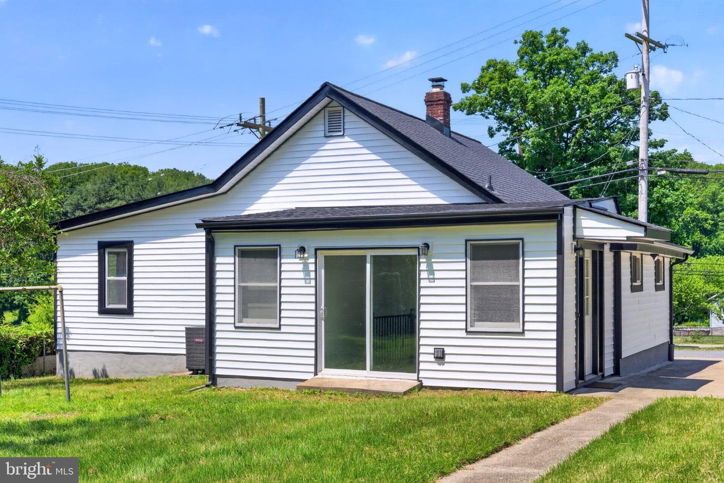9081 Dumhart Road photo 40