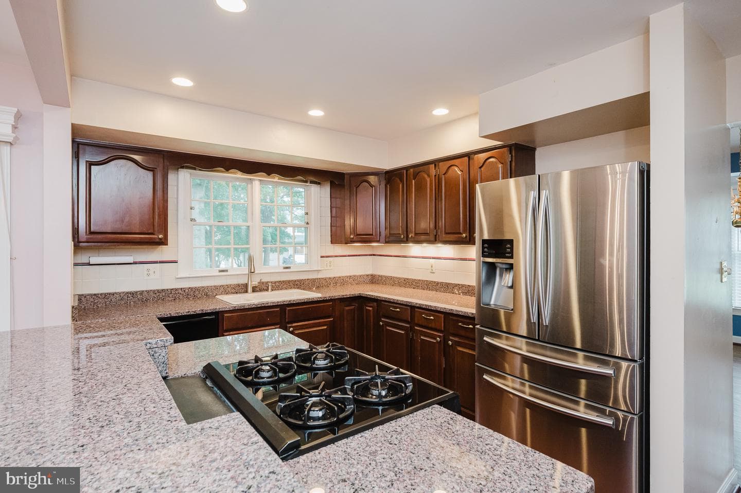 9724 Robert Jay Way photo 19