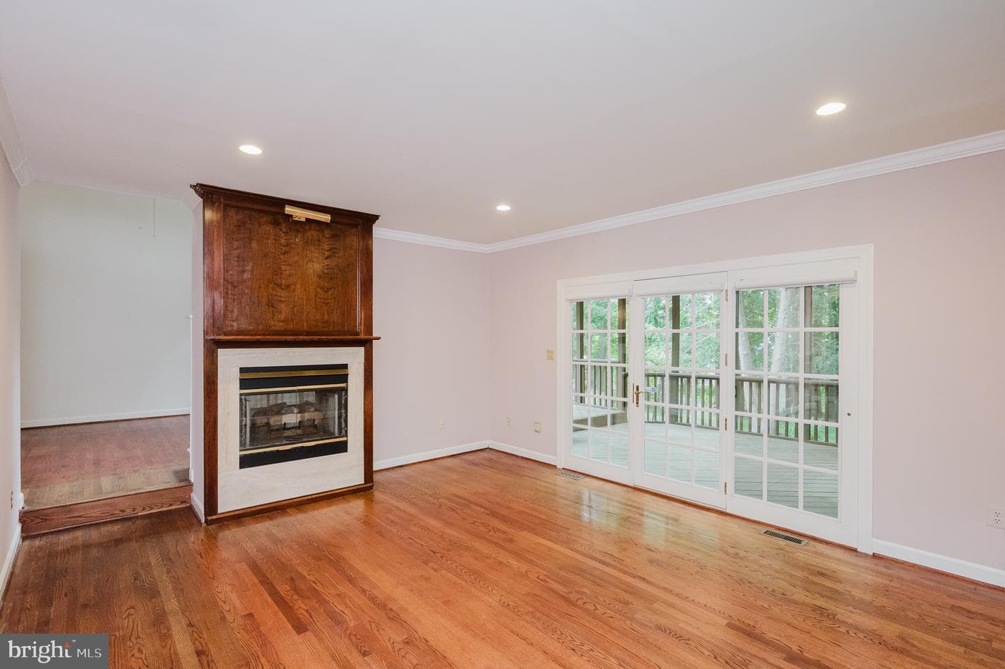 9724 Robert Jay Way photo 23