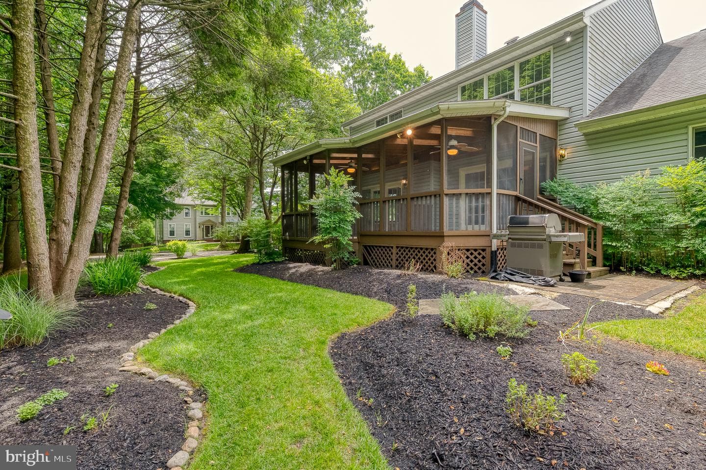 9724 Robert Jay Way photo 56