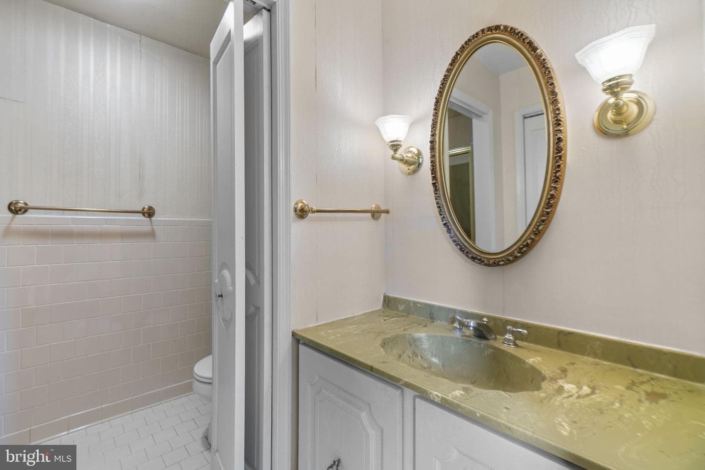 9187 Furrow Avenue photo 32