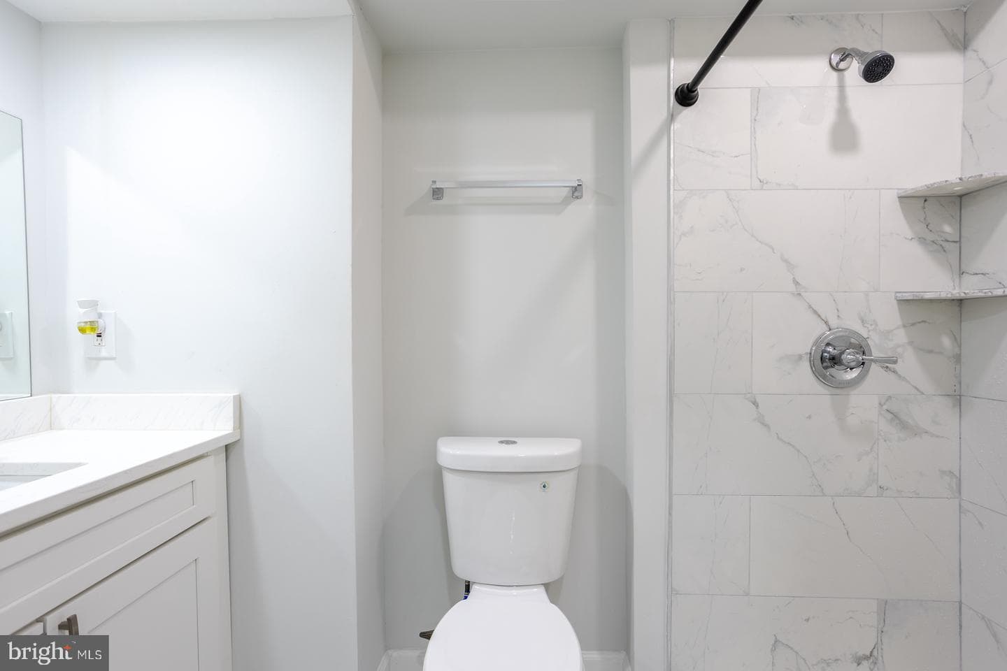 6526 Quiet Hours photo 35