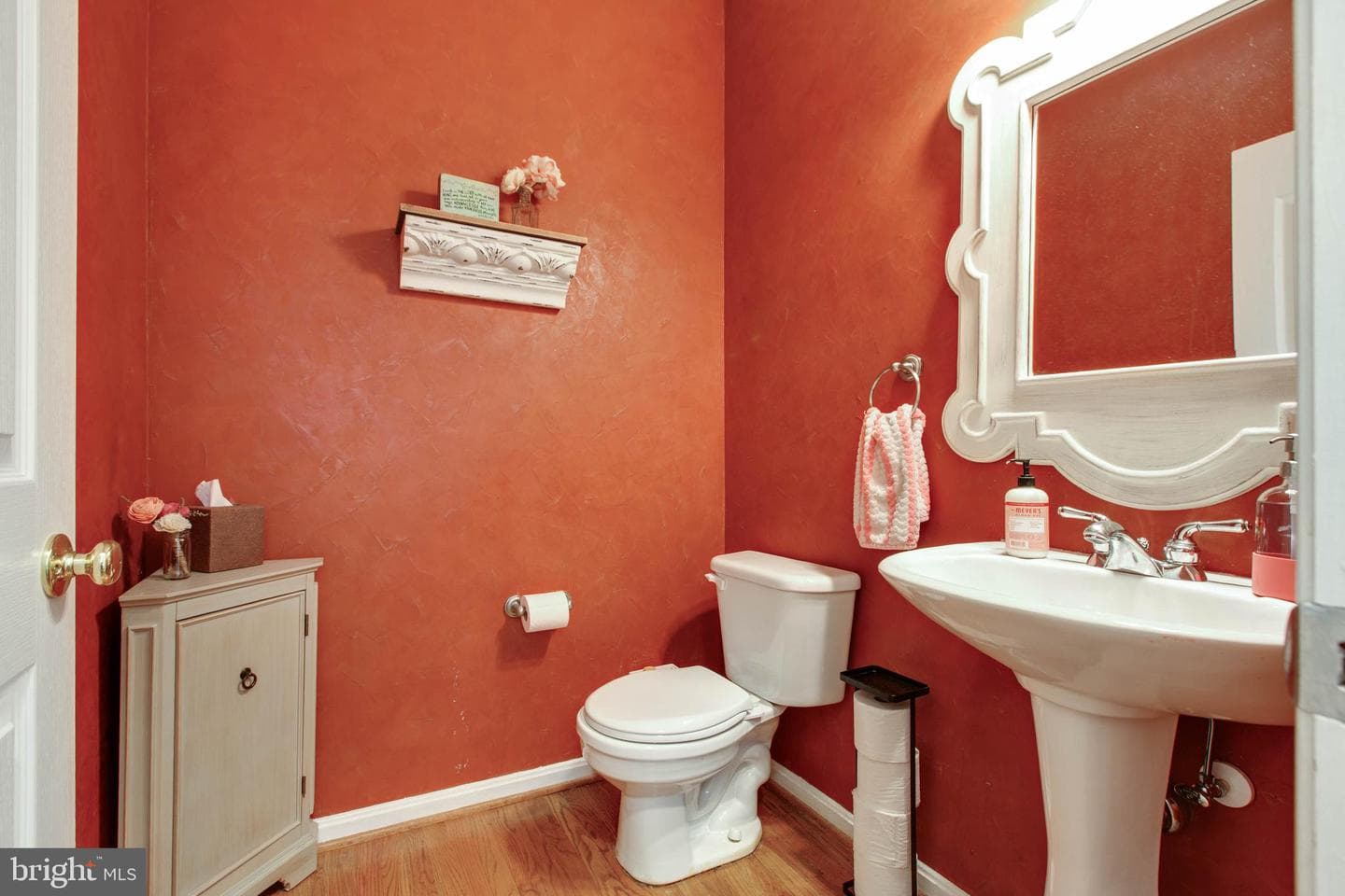 10533 Chesham Way photo 13