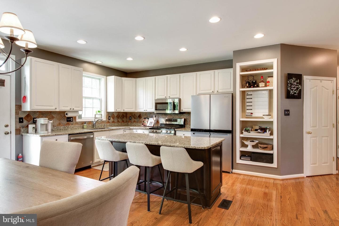 10533 Chesham Way photo 22