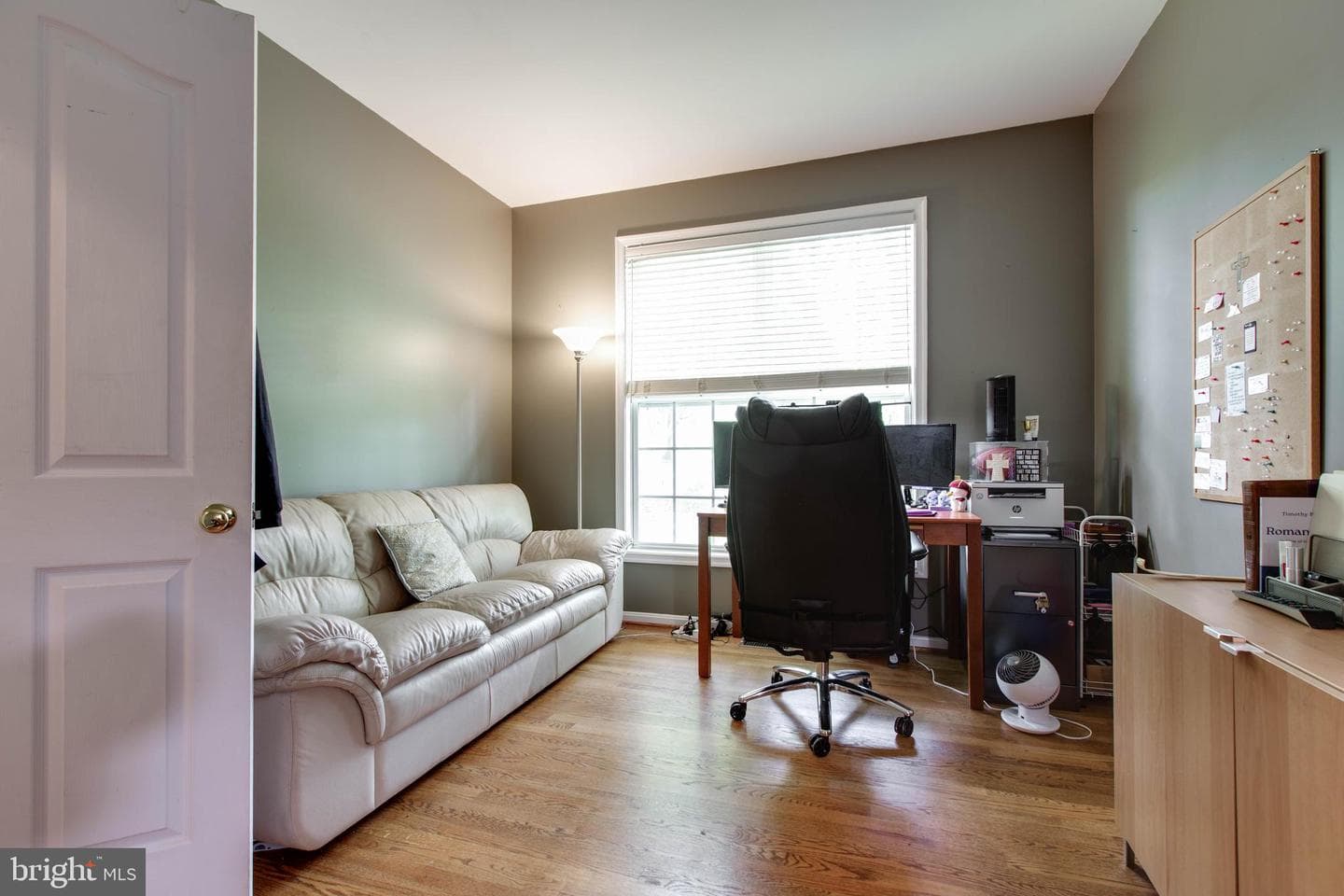 10533 Chesham Way photo 25