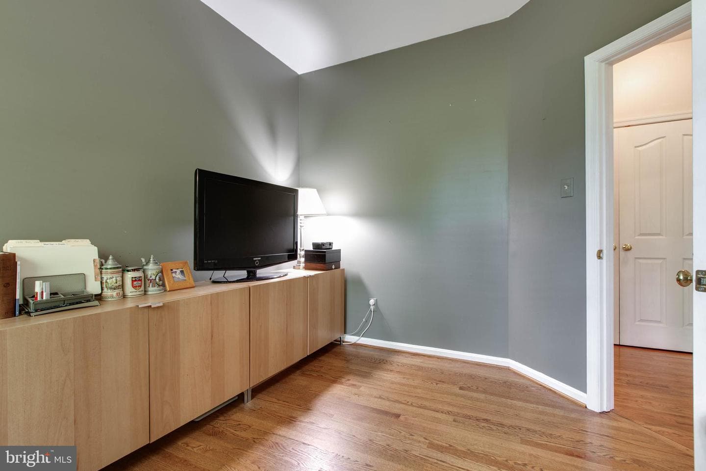 10533 Chesham Way photo 26