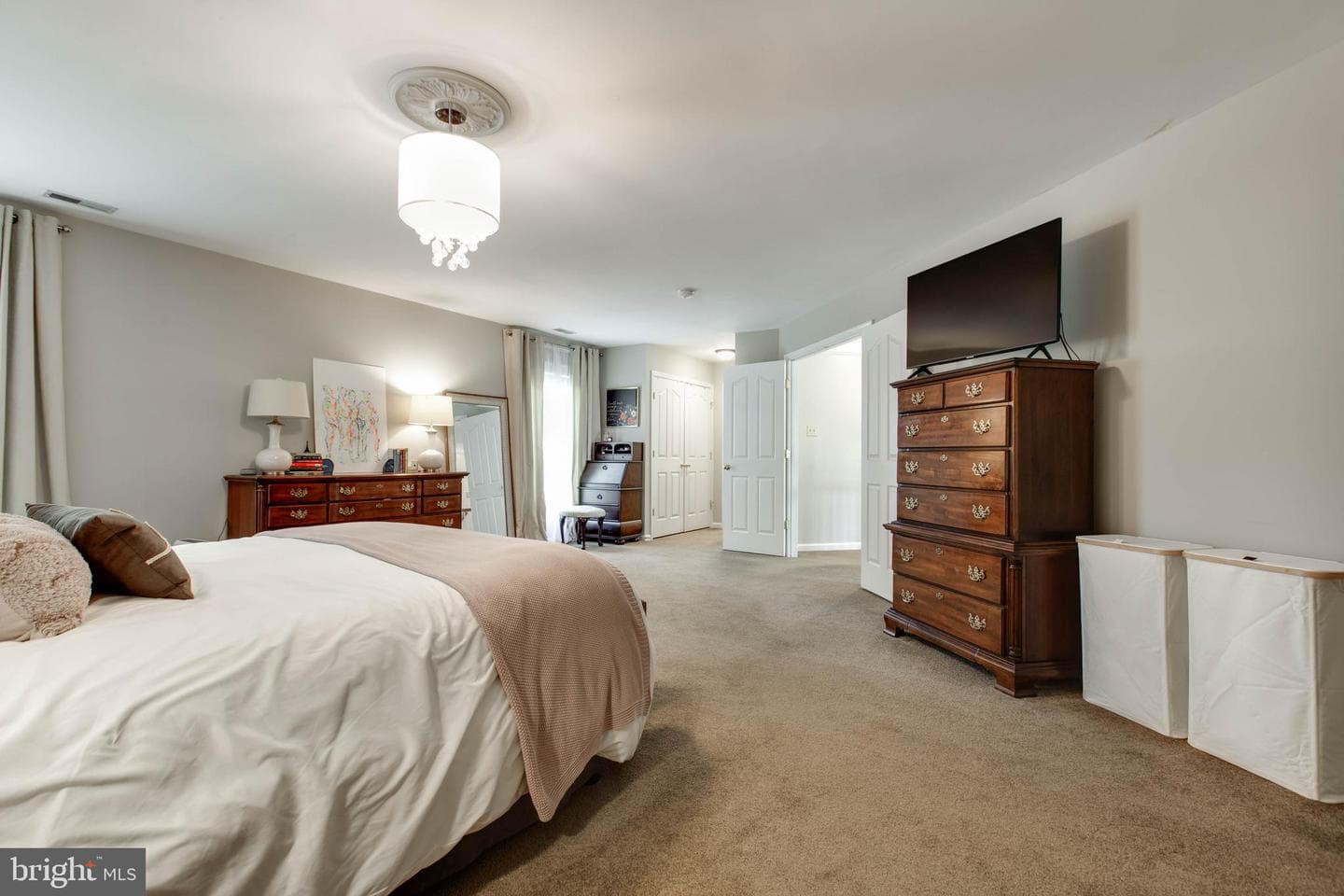 10533 Chesham Way photo 32