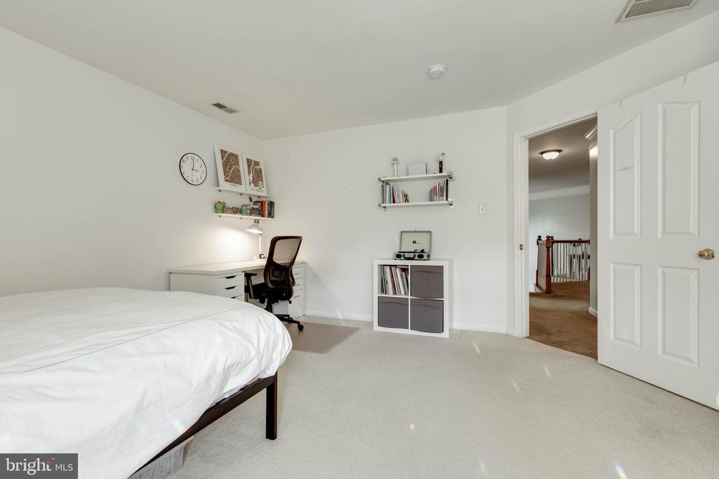10533 Chesham Way photo 43