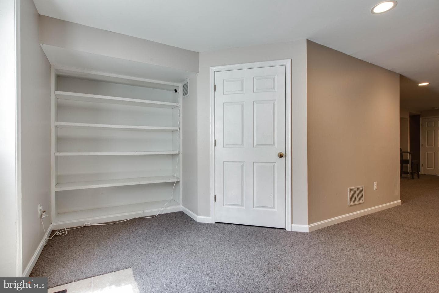 10533 Chesham Way photo 53