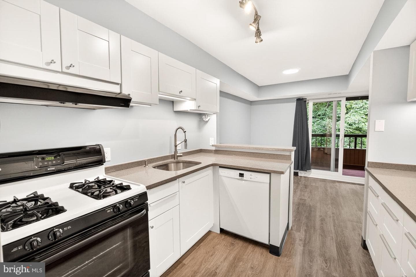 5707 Harpers Farm Road #f photo 10