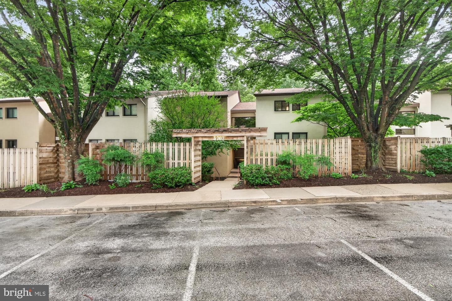 5707 Harpers Farm Road #f photo 3