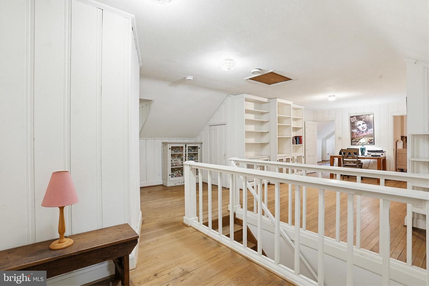 5060 Amesbury Drive photo 36