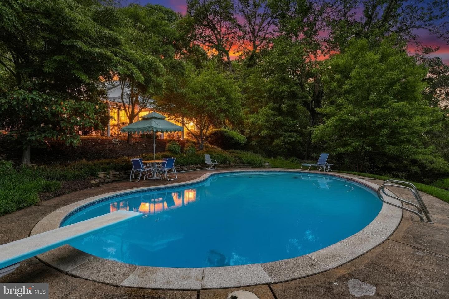 5060 Amesbury Drive photo 84