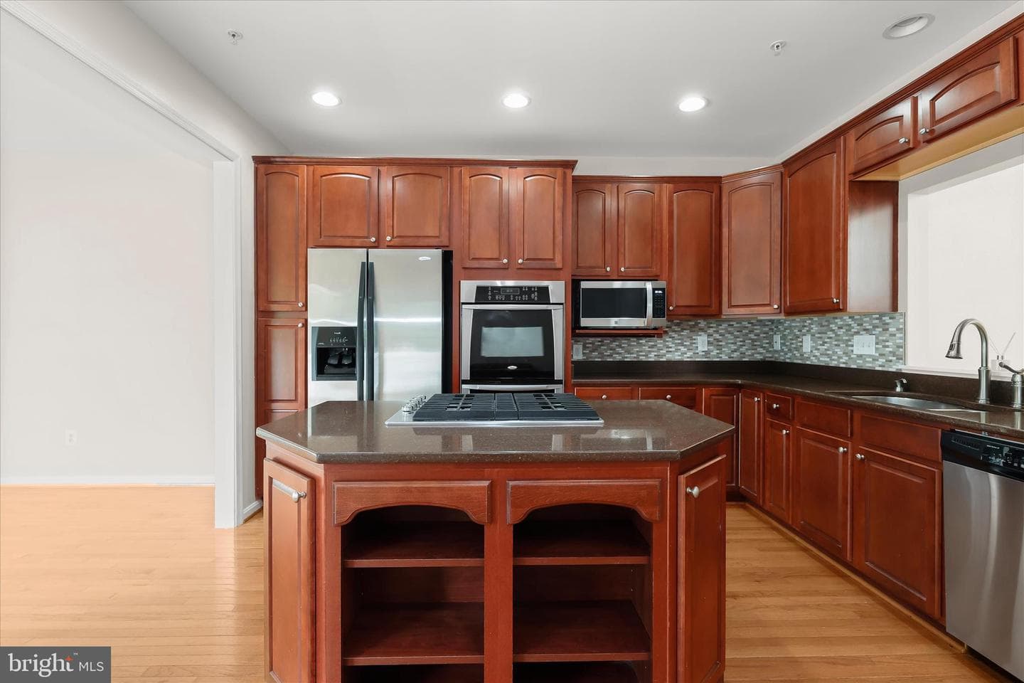 8876 Montjoy Place photo 24