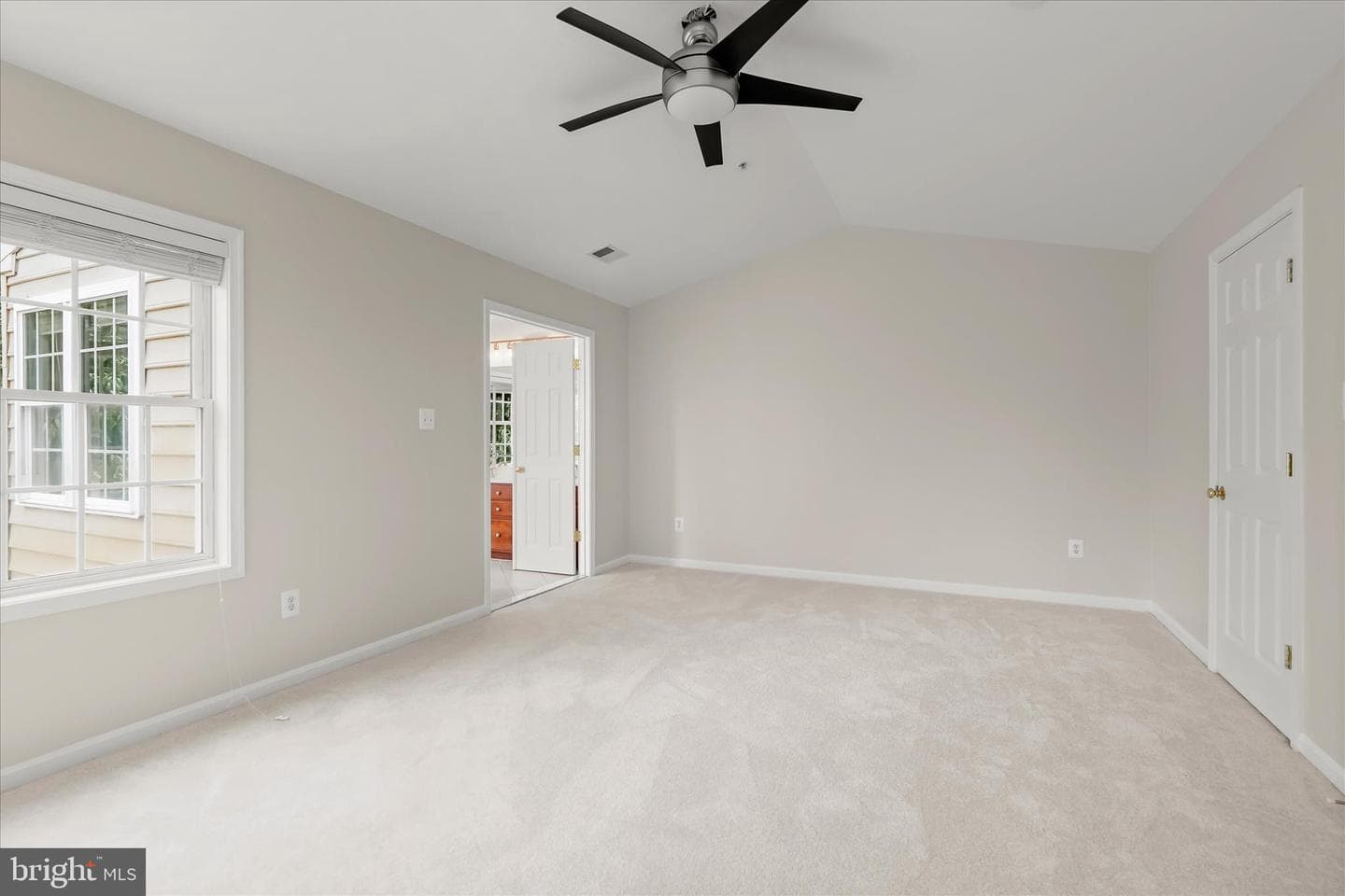 8876 Montjoy Place photo 36