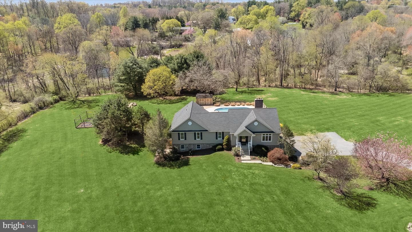 14289 Old Frederick Road photo 3