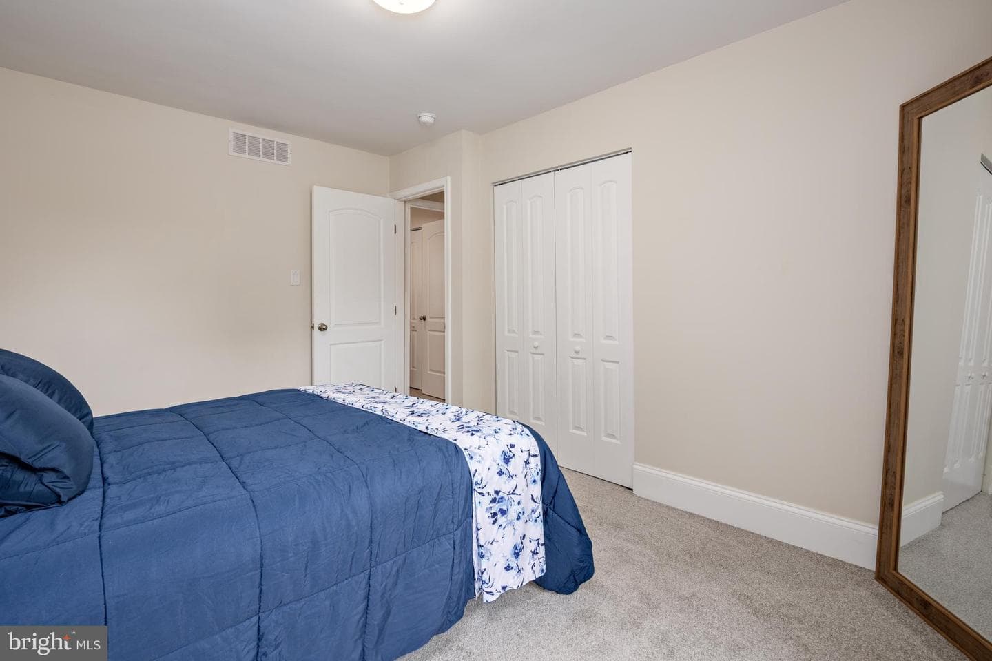 5444 Wolf River Lane photo 17