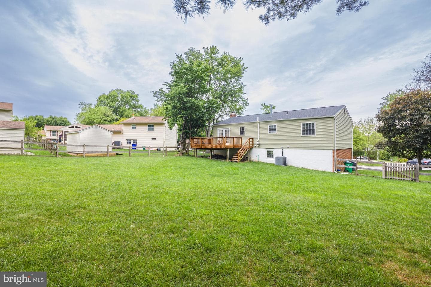 5444 Wolf River Lane photo 35