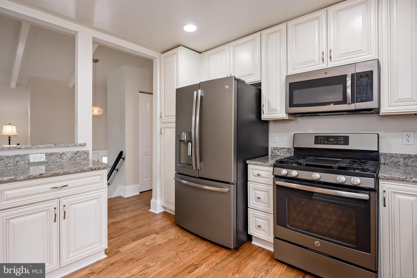 5444 Wolf River Lane photo 9