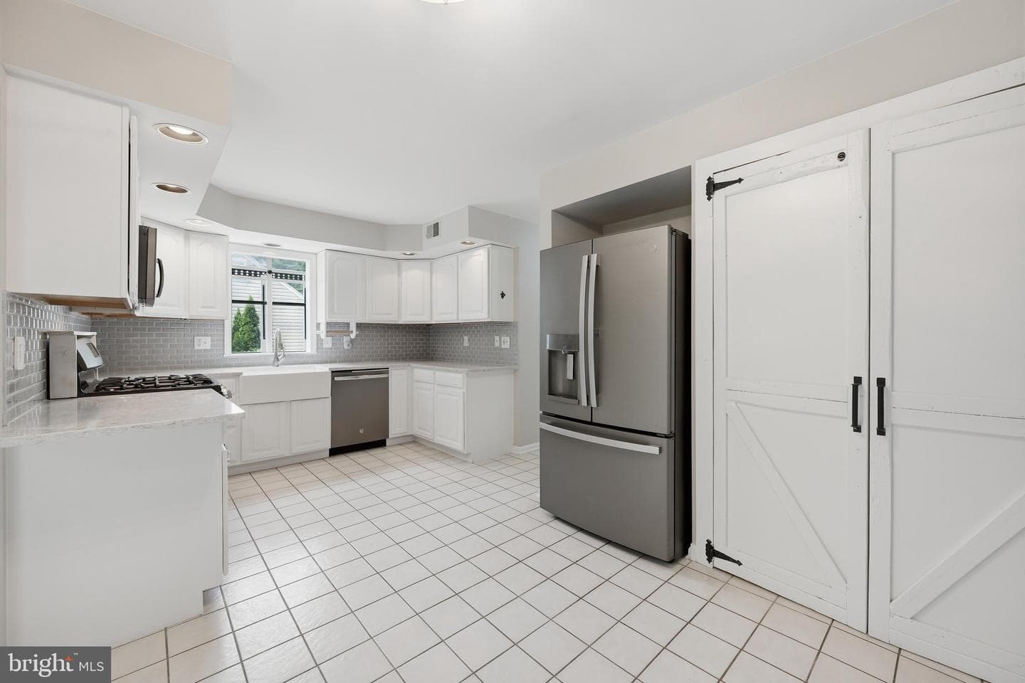 4945 Reedy Brook Lane photo 7
