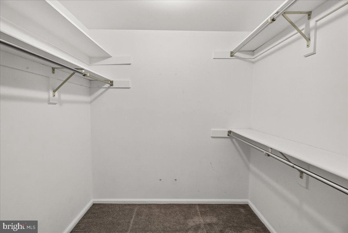 6630 Windsor Court photo 32