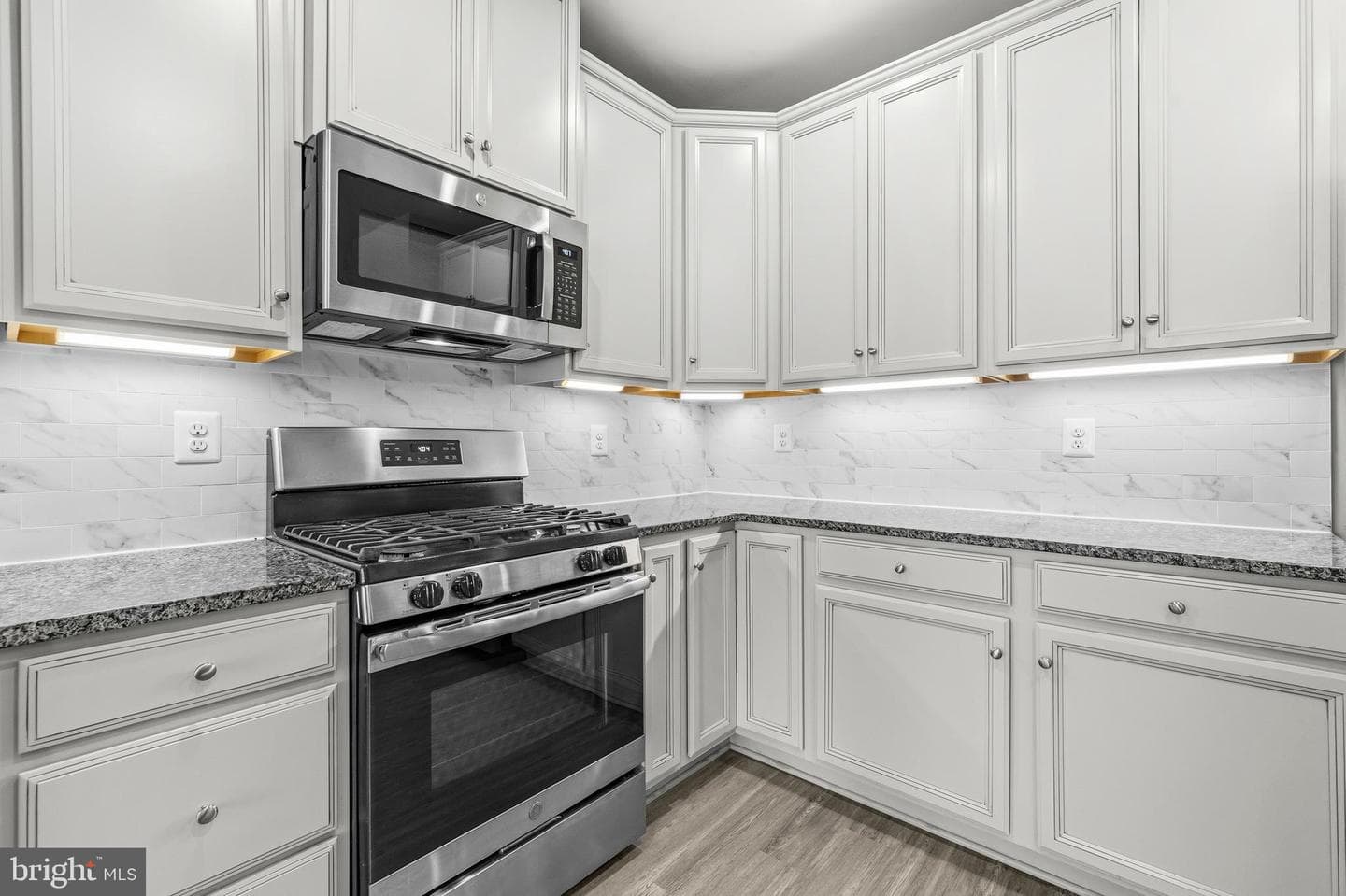 8970 Carls Court #c photo 14