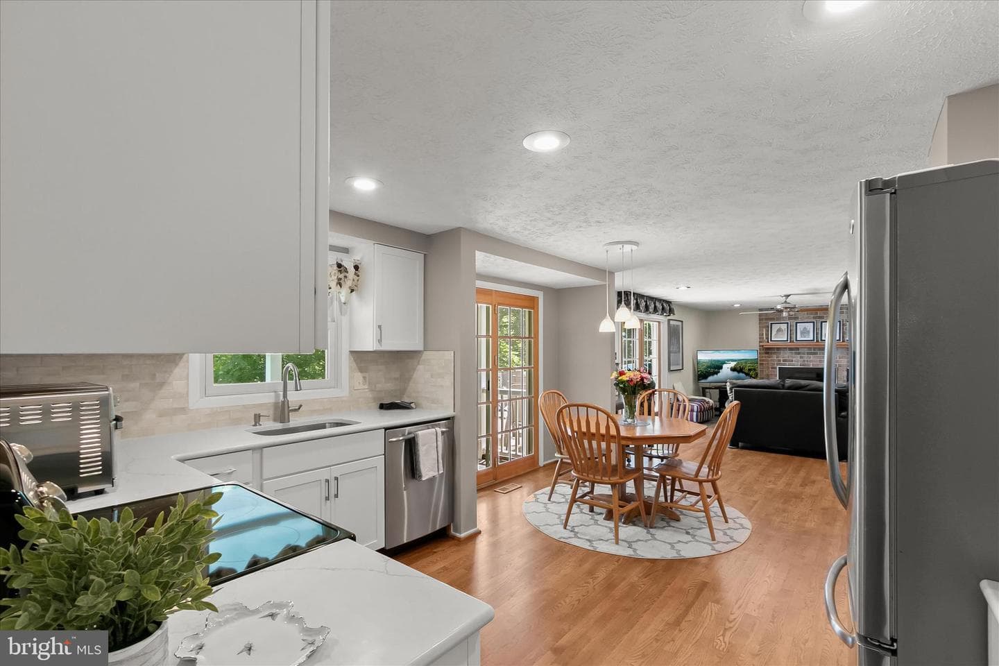 6758 Flapjack Lane photo 12