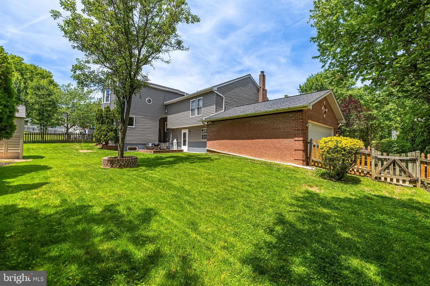 6055 Adcock Lane photo 36