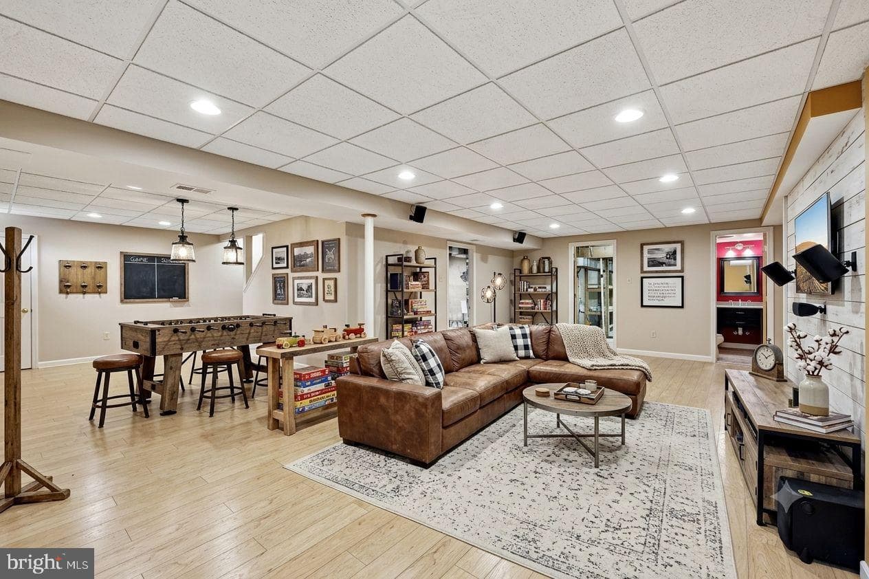 8387 Sweet Cherry Lane photo 46