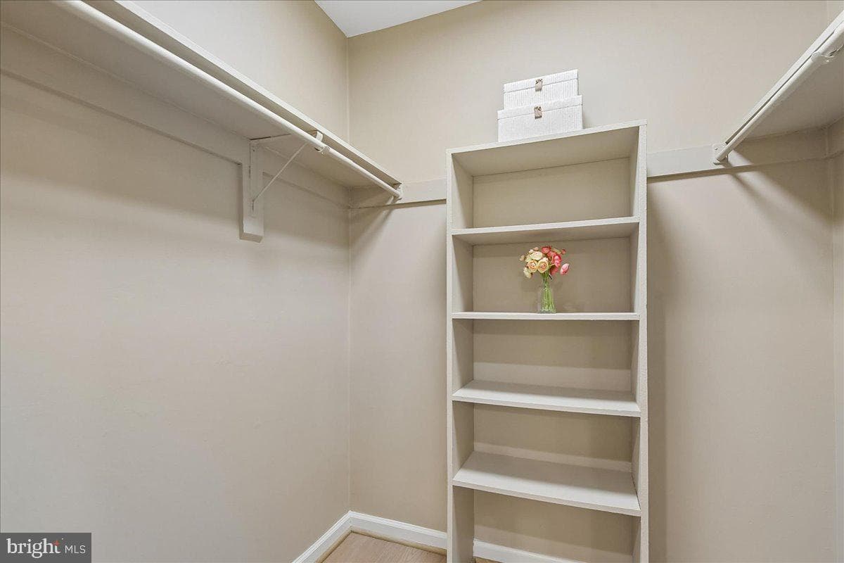6005 Majors Lane #5 O29 photo 20