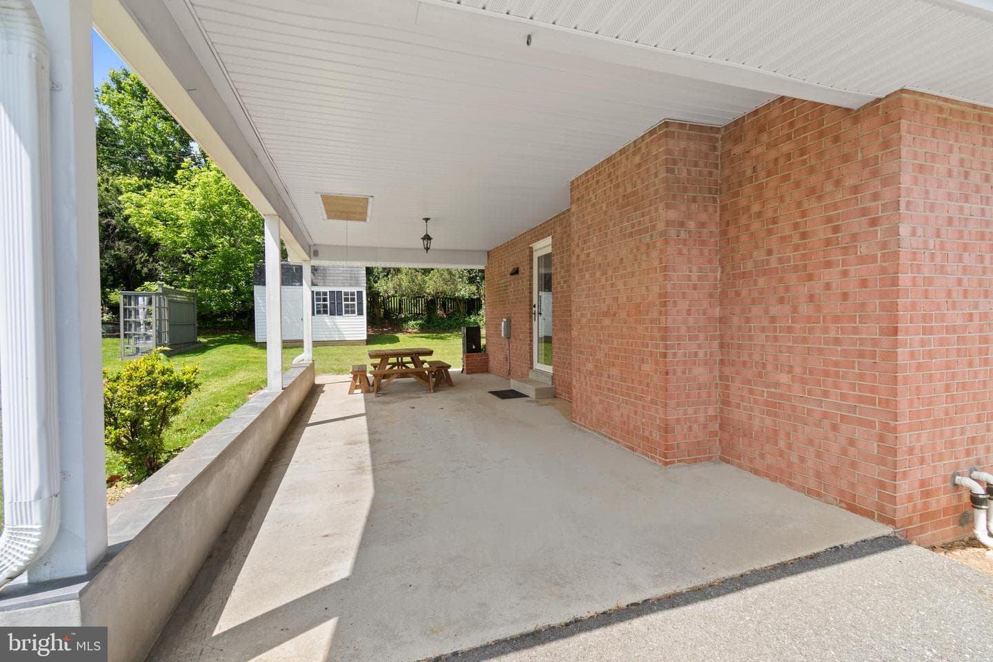 4010 Overlook Drive photo 3
