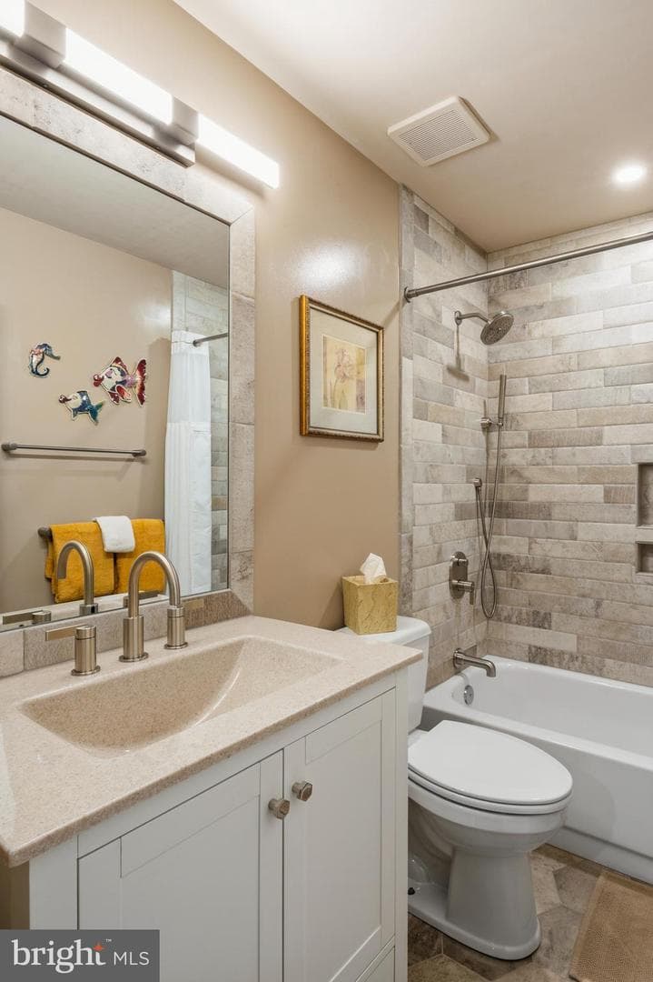 4833 Ellicott Woods Lane photo 41