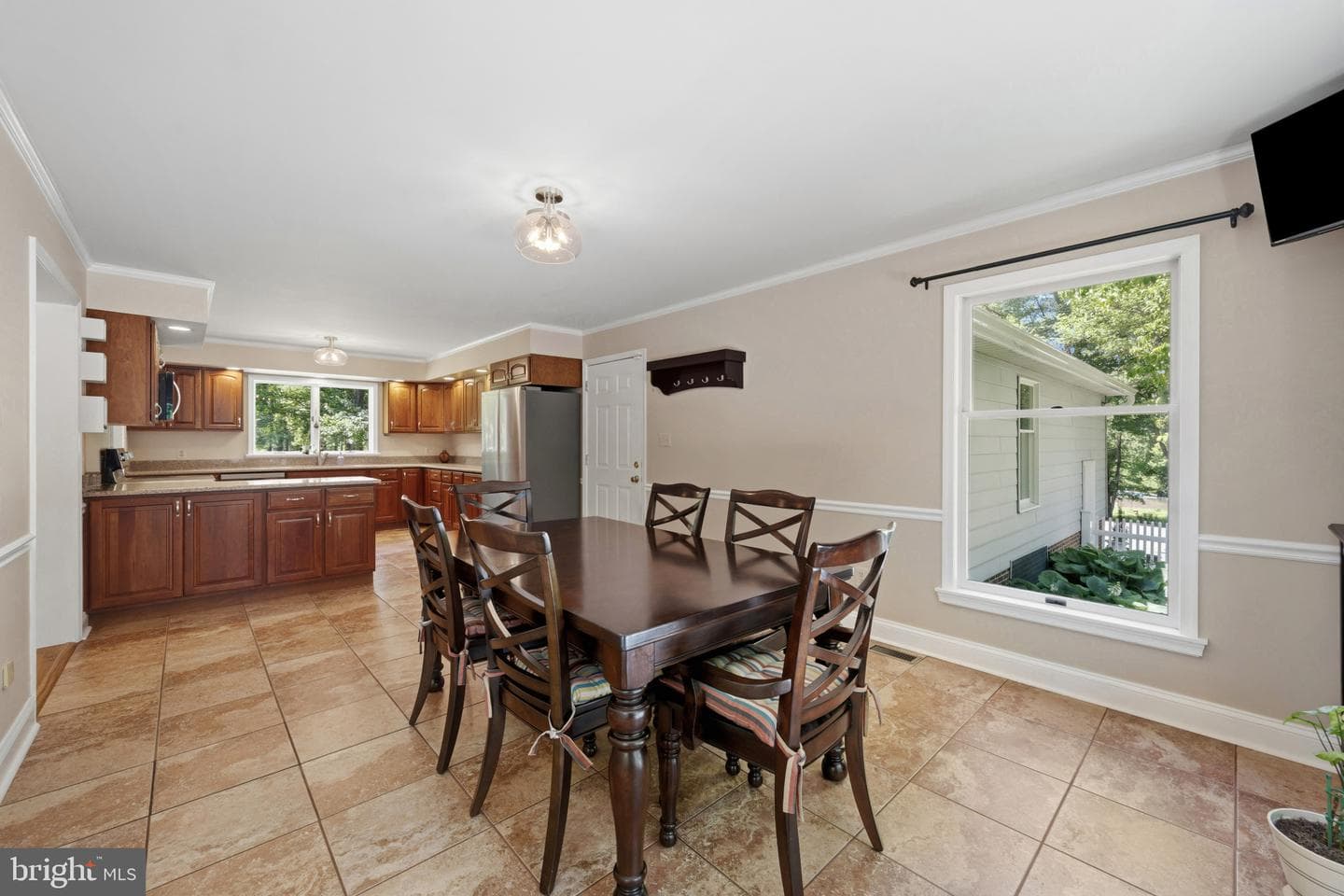 1258 Heritage Farms Court photo 16