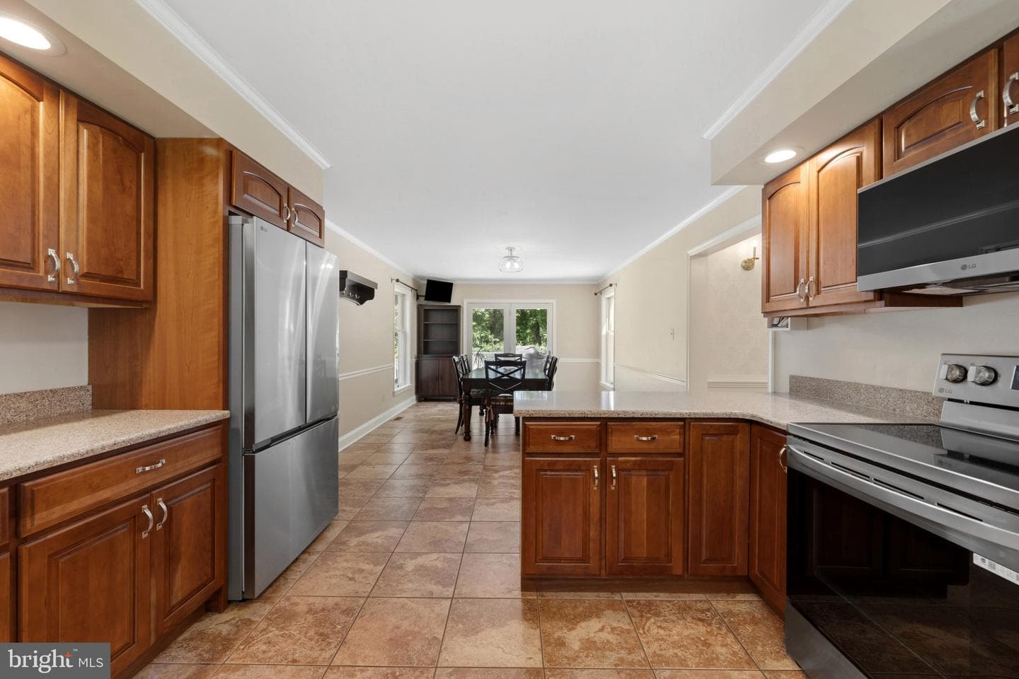 1258 Heritage Farms Court photo 20